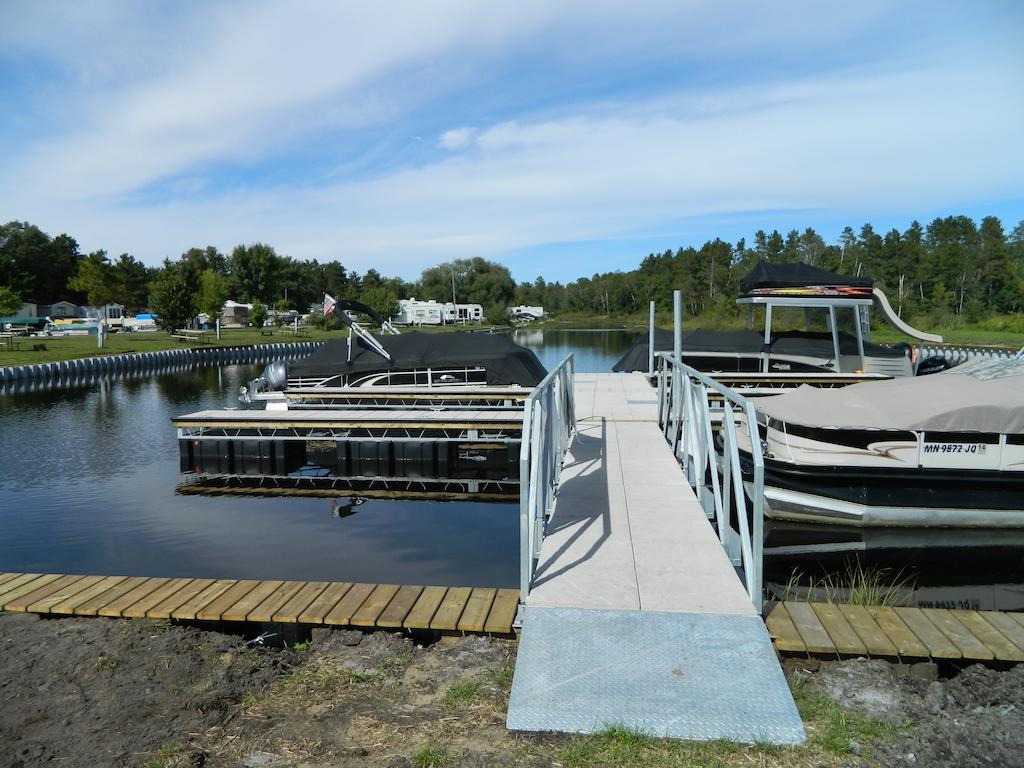 Stony Point Resort & Campground Cass Lake Екстериор снимка
